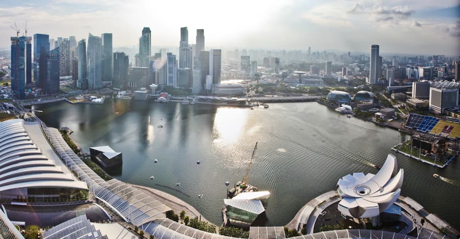 Panorama of Marina Bay Sands and the Singapore skyline